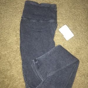 Navy blue leggings/ tights